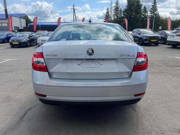 Skoda Octavia III (A7) Рестайлинг с пробегом 2017 года, цена 1 750 000 рублей, 130950 км, лифтбек, Автокод Объявления