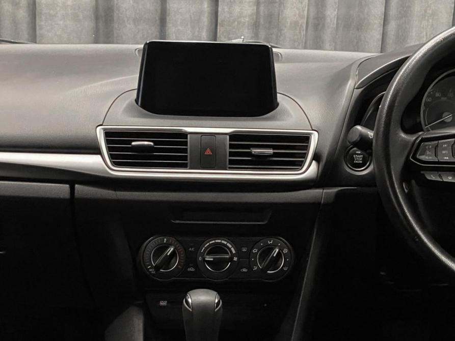 Mazda Axela III Рестайлинг Красноярск  - изображение 10
