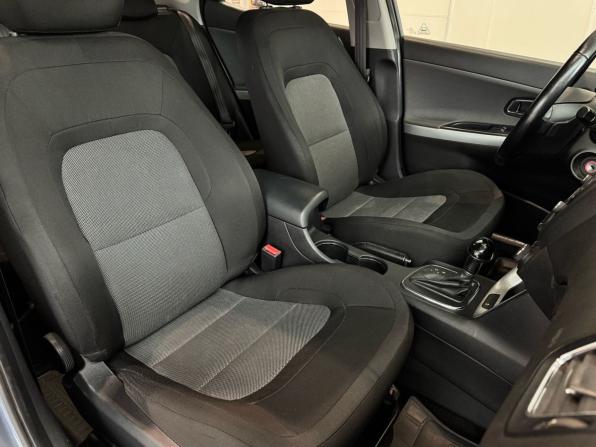 Kia Ceed II Рестайлинг с пробегом 2015 года, цена 1 060 000 рублей, 171000 км, хэтчбек, Автокод Объявления