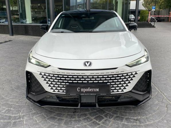 Changan UNI-V I с пробегом 2023 года, цена 2 299 000 рублей, 84917 км, лифтбек, Автокод Объявления