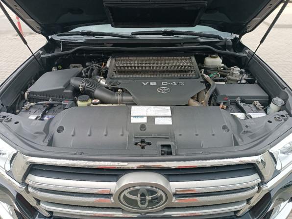 Toyota Land Cruiser 200 Series Рестайлинг 2 с пробегом 2018 года, цена 7 999 000 рублей, 83455 км, внедорожник, Автокод Объявления