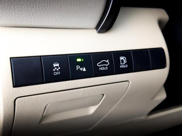 Toyota Camry VIII (XV70) Рестайлинг с пробегом 2022 года, цена 3 125 000 рублей, 68525 км, седан, Автокод Объявления