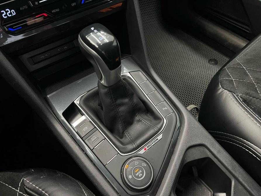 Volkswagen Tiguan II Рестайлинг Москва  - изображение 17