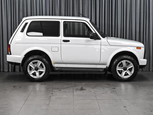 Lada (ВАЗ) Niva Legend с пробегом 2023 года, цена 834 000 рублей, 33573 км, внедорожник, Автокод Объявления