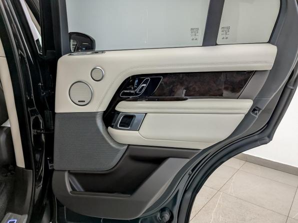 Land Rover Range Rover IV Рестайлинг с пробегом 2021 года, цена 7 695 000 рублей, 88070 км, внедорожник, Автокод Объявления