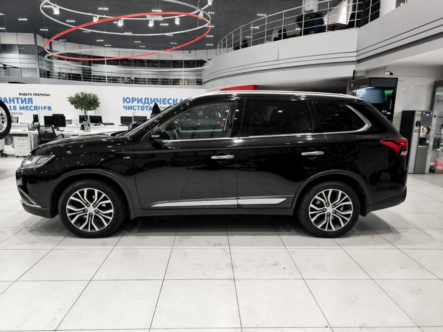 Mitsubishi Outlander III Рестайлинг Казань  - изображение 10