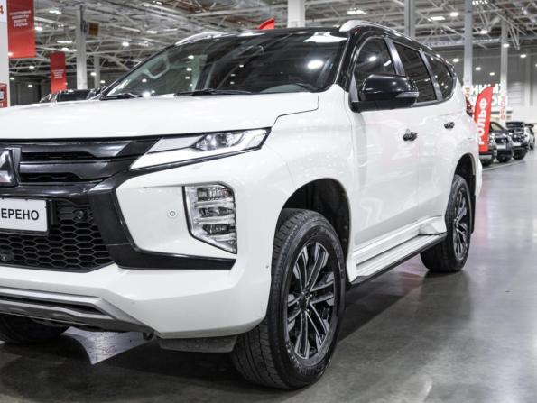 Mitsubishi Montero Sport III Рестайлинг с пробегом 2022 года, цена 4 119 585 рублей, 134084 км, внедорожник, Автокод Объявления
