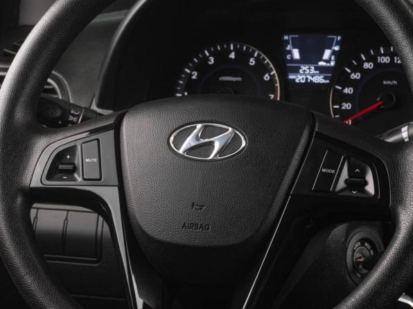 Hyundai Solaris I с пробегом 2011 года, цена 779 000 рублей, 207486 км, седан, Автокод Объявления