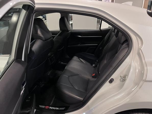Toyota Camry VIII (XV70) Рестайлинг с пробегом 2021 года, цена 3 290 000 рублей, 97151 км, седан, Автокод Объявления