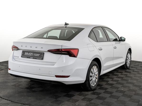 Skoda Octavia IV (A8) с пробегом 2021 года, цена 2 140 000 рублей, 73007 км, лифтбек, Автокод Объявления