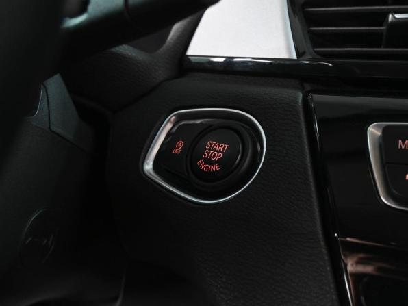 BMW X1 II (F48) Рестайлинг с пробегом 2019 года, цена 2 689 000 рублей, 74604 км, внедорожник, Автокод Объявления