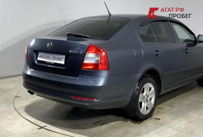Skoda Octavia II (A5) Рестайлинг с пробегом 2012 года, цена 900 000 рублей, 176630 км, лифтбек, Автокод Объявления