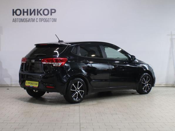Kia Rio III Рестайлинг с пробегом 2017 года, цена 1 019 000 рублей, 182031 км, хэтчбек, Автокод Объявления