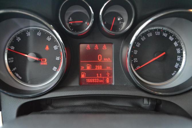 Opel Mokka I с пробегом 2013 года, цена 860 000 рублей, 166932 км, внедорожник, Автокод Объявления