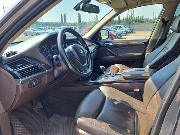 BMW X5 II (E70) Рестайлинг с пробегом 2010 года, цена 1 760 000 рублей, 261365 км, внедорожник, Автокод Объявления