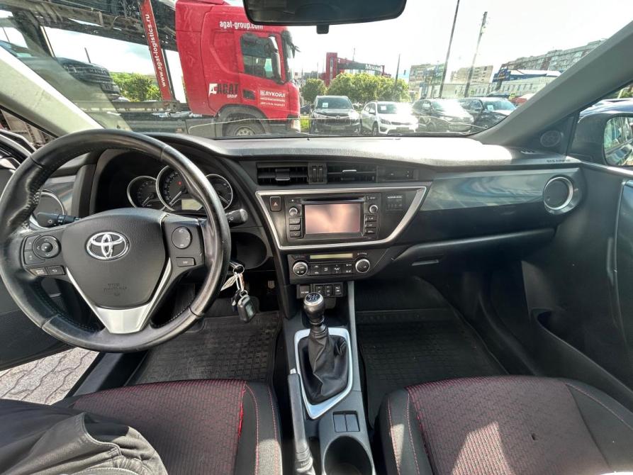 Toyota Auris II Череповец  - изображение 11