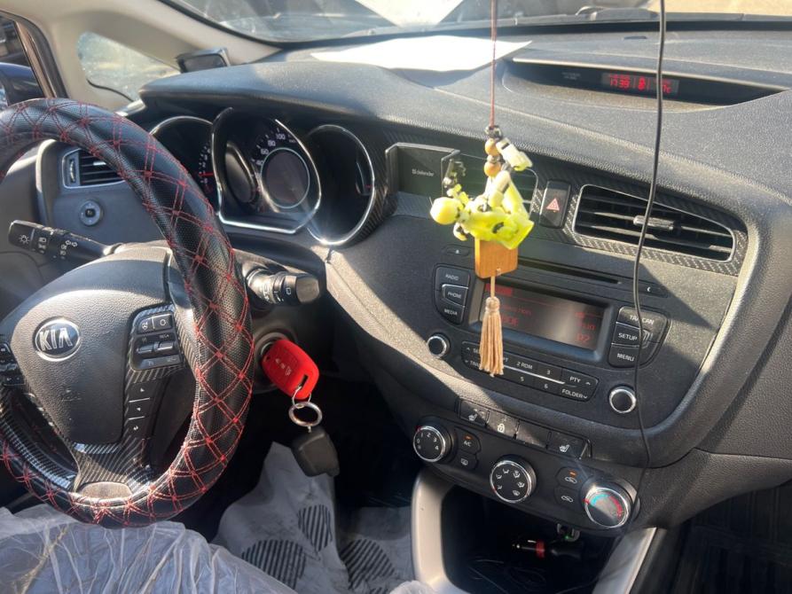 Kia Ceed II Санкт-Петербург  - изображение 10