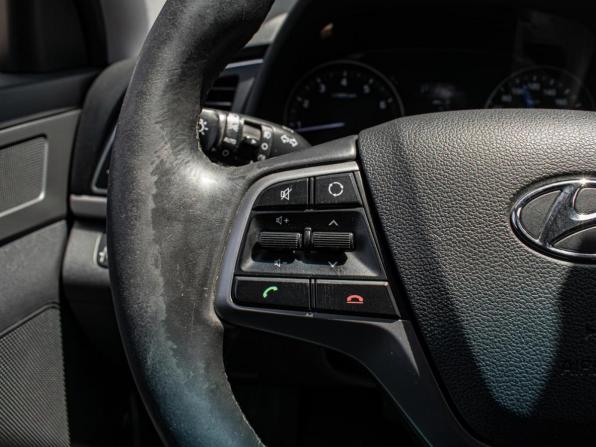 Hyundai Elantra VI (AD) с пробегом 2018 года, цена 1 395 000 рублей, 170867 км, седан, Автокод Объявления