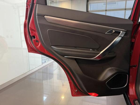 Geely Atlas Pro с пробегом 2022 года, цена 2 060 000 рублей, 35478 км, внедорожник, Автокод Объявления