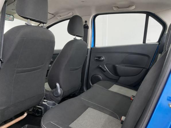 Renault Logan II Рестайлинг с пробегом 2020 года, цена 919 000 рублей, 151000 км, седан, Автокод Объявления