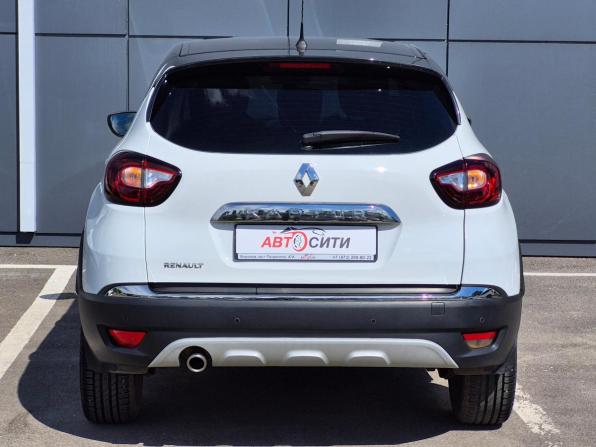 Renault Kaptur I с пробегом 2016 года, цена 1 349 000 рублей, 81060 км, внедорожник, Автокод Объявления