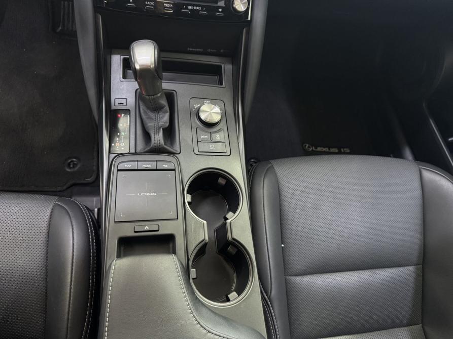 Lexus IS III Рестайлинг 2 Минеральные Воды  - изображение 18