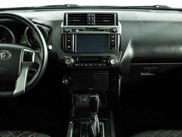 Toyota Land Cruiser Prado 150 Series Рестайлинг 1 с пробегом 2013 года, цена 2 799 777 рублей, 294607 км, внедорожник, Автокод Объявления
