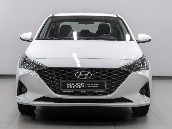 Hyundai Solaris II Рестайлинг с пробегом 2022 года, цена 1 890 000 рублей, 36733 км, седан, Автокод Объявления