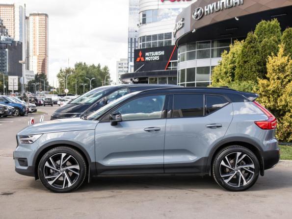 Volvo XC40 I с пробегом 2019 года, цена 3 048 000 рублей, 89474 км, внедорожник, Автокод Объявления