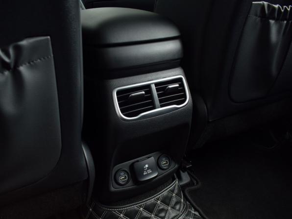 Hyundai Santa Fe IV Рестайлинг с пробегом 2021 года, цена 3 599 995 рублей, 108071 км, внедорожник, Автокод Объявления