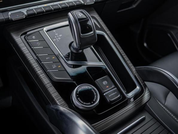Geely Atlas Pro с пробегом 2022 года, цена 1 810 000 рублей, 50201 км, внедорожник, Автокод Объявления