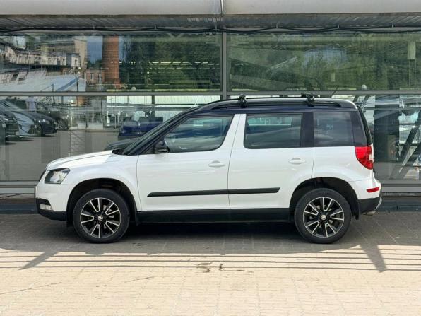 Skoda Yeti I Рестайлинг с пробегом 2015 года, цена 1 150 000 рублей, 180000 км, внедорожник, Автокод Объявления