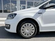 Volkswagen Polo V Рестайлинг Курган  - изображение 28