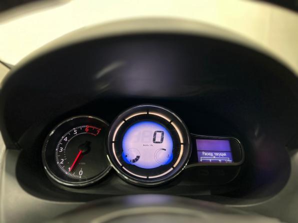 Renault Megane III Рестайлинг с пробегом 2013 года, цена 749 000 рублей, 132463 км, хэтчбек, Автокод Объявления