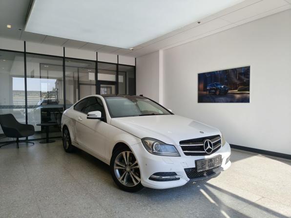 Mercedes-Benz C-Класс III (W204) Рестайлинг с пробегом 2011 года, цена 750 000 рублей, 207000 км, купе, Автокод Объявления