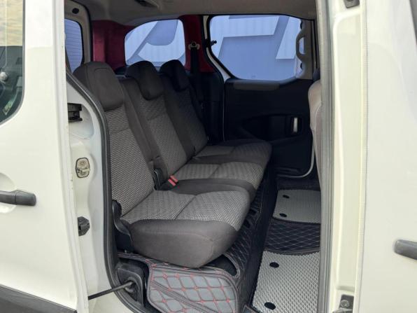 Peugeot Partner II Рестайлинг с пробегом 2012 года, цена 749 000 рублей, 198358 км, компактвэн, Автокод Объявления