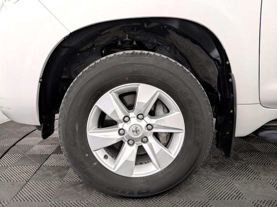 Toyota Land Cruiser Prado 150 Series Рестайлинг 3 Москва  - изображение 18