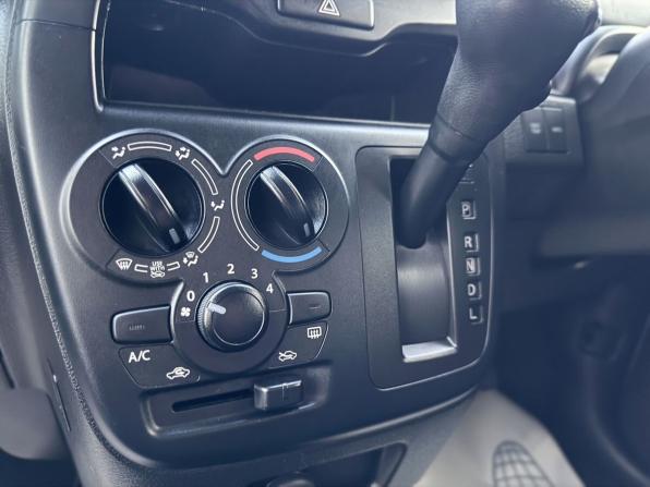 Suzuki Solio III с пробегом 2019 года, цена 1 040 000 рублей, 111794 км, микровэн, Автокод Объявления