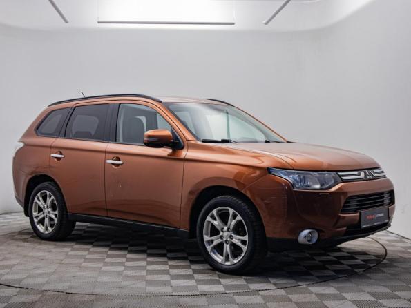 Mitsubishi Outlander III с пробегом 2012 года, цена 1 080 000 рублей, 280010 км, внедорожник, Автокод Объявления