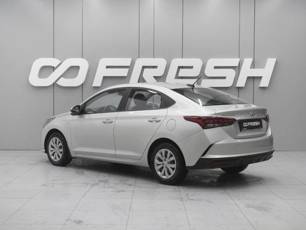 Hyundai Solaris II Рестайлинг с пробегом 2021 года, цена 1 490 000 рублей, 45801 км, седан, Автокод Объявления