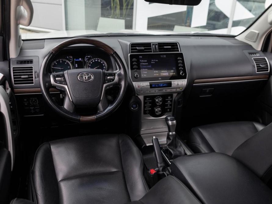 Toyota Land Cruiser Prado 150 Series Рестайлинг 3 Краснодар  - изображение 11