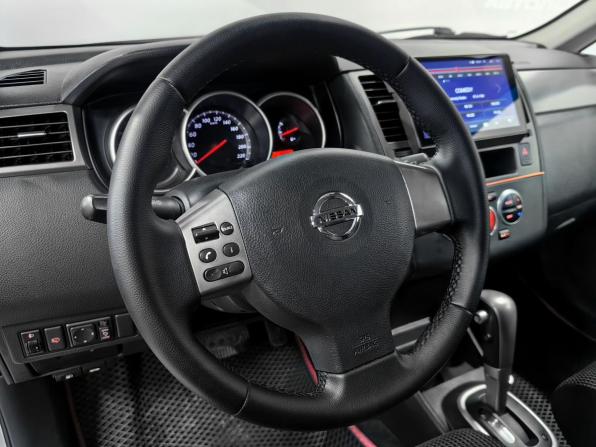 Nissan Tiida I Рестайлинг с пробегом 2010 года, цена 790 000 рублей, 276188 км, хэтчбек, Автокод Объявления