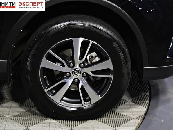 Toyota RAV4 IV (XA40) Рестайлинг с пробегом 2017 года, цена 2 497 000 рублей, 162743 км, внедорожник, Автокод Объявления