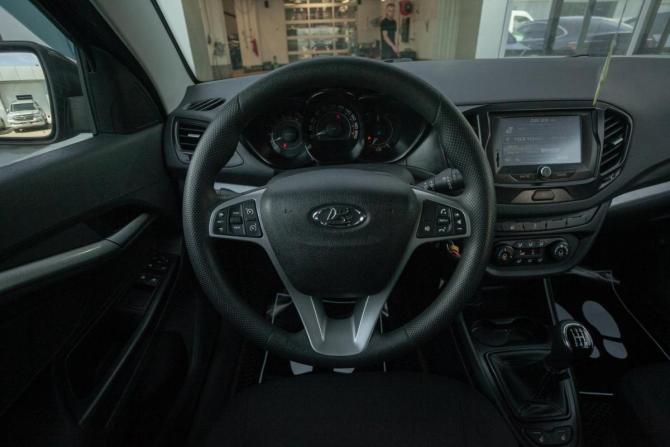 Lada (ВАЗ) Vesta I с пробегом 2017 года, цена 748 000 рублей, 76000 км, седан, Автокод Объявления