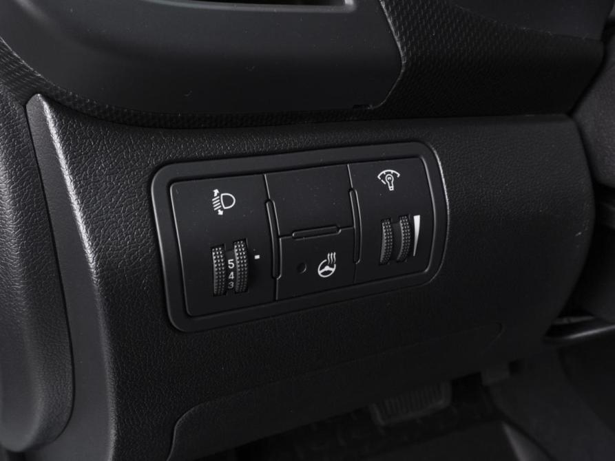 Hyundai Solaris I Рестайлинг Ростов-на-Дону  - изображение 16
