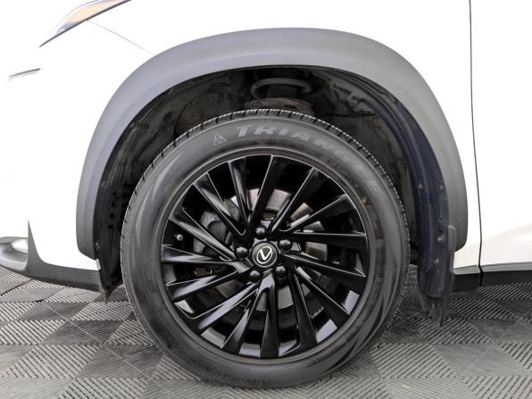 Lexus NX I с пробегом 2016 года, цена 3 030 000 рублей, 98833 км, внедорожник, Автокод Объявления