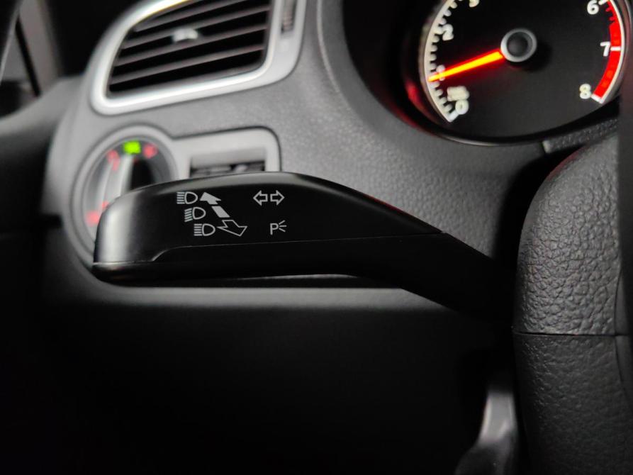 Volkswagen Polo V Рестайлинг Подольск  - изображение 20