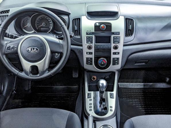 Kia Cerato II с пробегом 2009 года, цена 717 000 рублей, 208423 км, седан, Автокод Объявления
