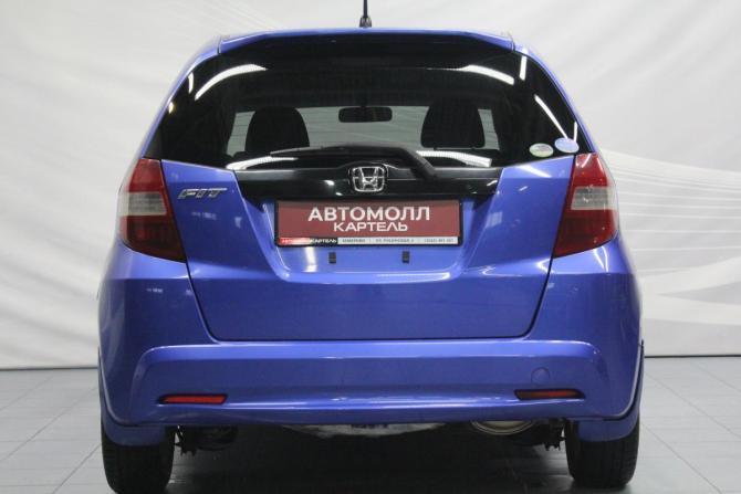 Honda Fit II с пробегом 2012 года, цена 659 000 рублей, 160698 км, хэтчбек, Автокод Объявления