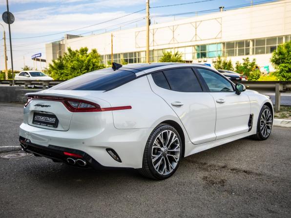 Kia Stinger I с пробегом 2018 года, цена 2 398 000 рублей, 152257 км, лифтбек, Автокод Объявления